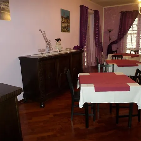 Alojamento de Acomodação e Pequeno-almoço Holy House Loreto