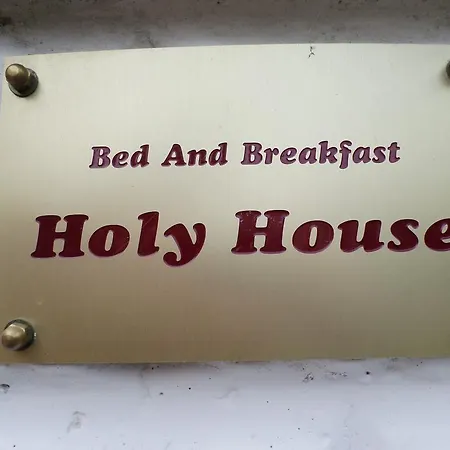 Holy House Bed & Breakfast
